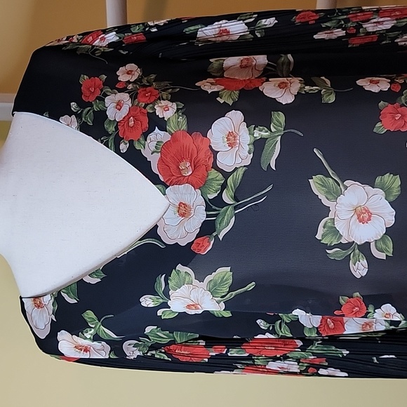 Black Red Floral Top Sheer - Picture 7 of 7